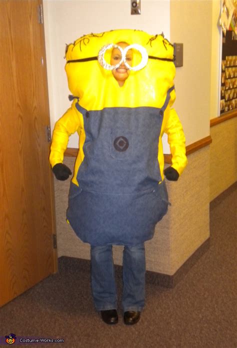 Minion and Gru Costume Idea for Couples - Photo 2/2