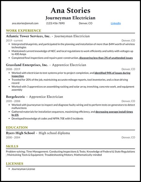 12 Electrician Resume Examples [& Templates]