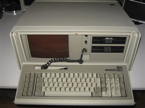 IBM 5155 with carry Bag | nIGHTFALL Blog / RetroComputerMania.com