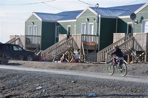 Survey reveals just how hidden homelessness can be in Nunavut ...