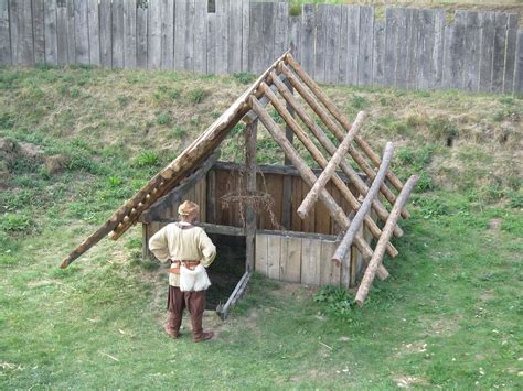 Grubenhaus – Wikipedia | Wikinger haus, Blockhütte bauen, Baumhausideen