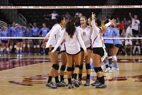 - USC Women’s Volleyball-The Only Undefeated Team in...