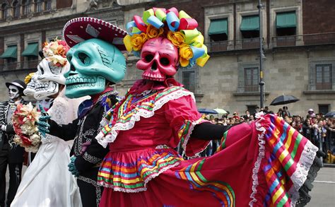 Day of the Dead parade hits Mexico City as holiday expands