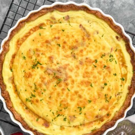 Easy Mary Berry Quiche Lorraine Recipe - British Recipes Book