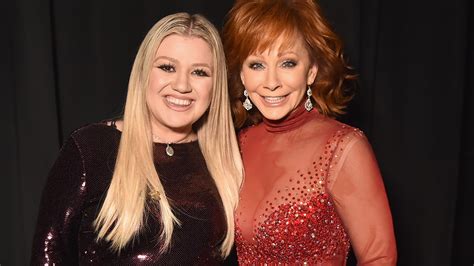 Reba McEntire opens up about relationship with Kelly Clarkson: 'We're ...