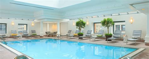 Chicago Hotel with Indoor Pool and Gym | Renaissance Chicago Downtown Hotel