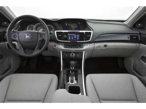 2015 Honda Accord: 71 Interior Photos | U.S. News