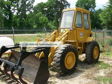 Caterpillar 910 Wheel Loader, 9000 Hrs