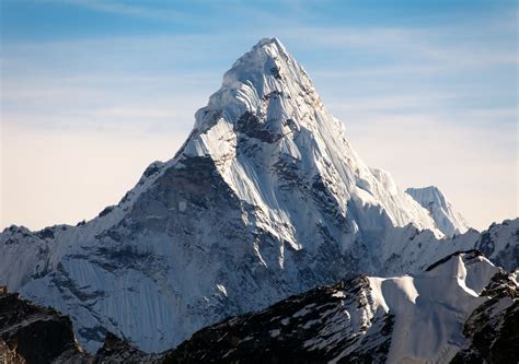 Eisschmelze am Mount Everest: 2.000 Jahre alte Gletscher geschmolzen!