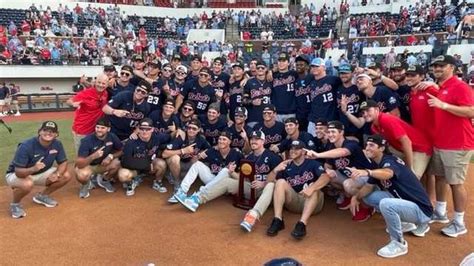 Ole Miss baseball team celebrates after bringing home National Championship