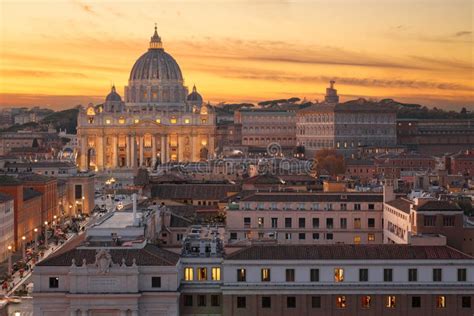 Vatican City Skyline with St. Peter`s Basilica Stock Image - Image of religious, cityscape ...