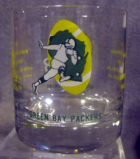 Lot Detail - VINTAGE GREEN BAY PACKERS "SUPER BOWL I" CHAMPIONS GLASS