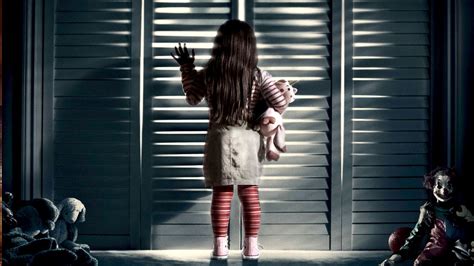 POLTERGEIST (2015): Film Review - THE HORROR ENTERTAINMENT MAGAZINE