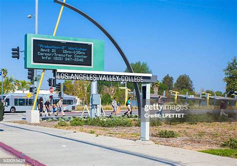 La Valley College Photos and Premium High Res Pictures - Getty Images