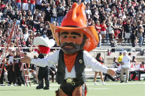 First Look: Oklahoma State Cowboys - Our Daily Bears