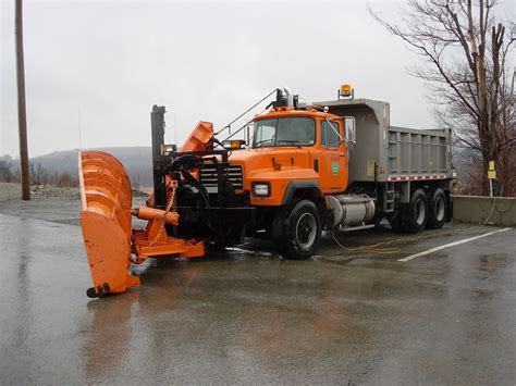 Penn Turnpike Mack Tandem Snow Plow | A Pennsylvania Turnpik… | Flickr