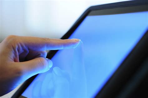 What Is the Technology Behind a Touch Screen? ~ Roger Samara Canada | Computer Technician