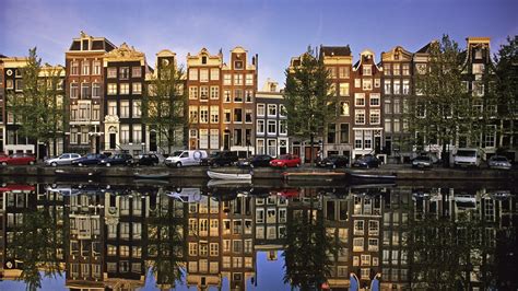 Amsterdam is back in the data center business - DCD