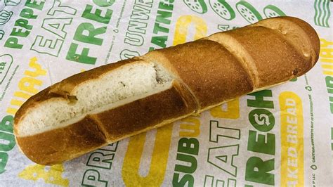 Every Subway Bread Option, Ranked