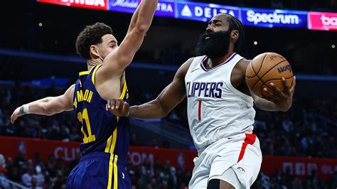 James Harden scores his 25,000th point, leads streaking Clippers past slumping Warriors 121-113 ...