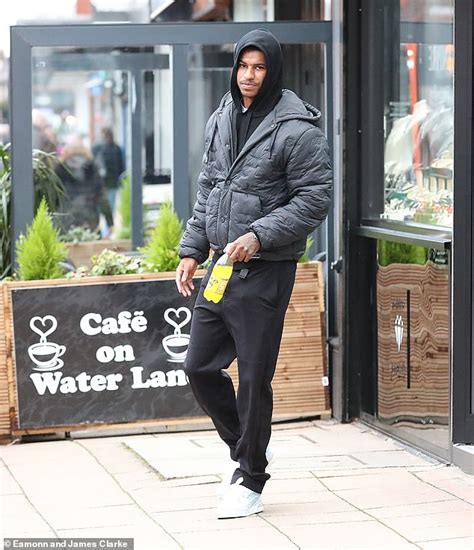 Marcus Rashford parks on double yellow lines in his £180,000 Lamborghini to go jewellery ...