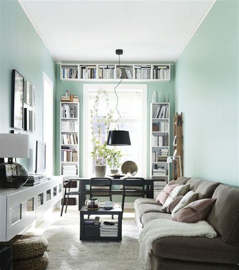 17 Narrow Living Room Ideas To Get Inspired - Interior God | Narrow living room, Long narrow ...