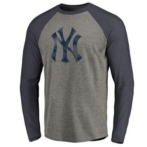 New York Yankees Apparel, Yankees Shop, Merchandise, Gear, Fanatics.com