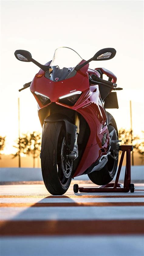 Ducati Panigale V4R Wallpapers - Top Free Ducati Panigale V4R ...