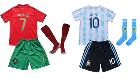 Soccer-Themed Halloween Costume Ideas – SoccerCards.ca