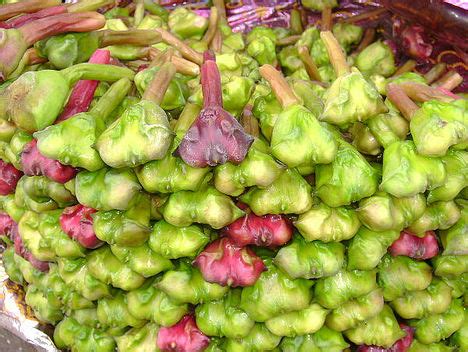 Benefits Of Eating Singhara Fruit (Water Caltrop)