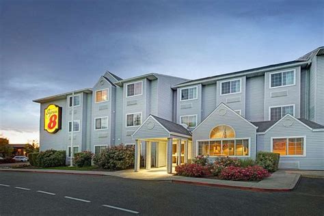 SUPER 8 BY WYNDHAM SACRAMENTO AIRPORT $93 ($̶1̶2̶9̶) - Updated 2023 Prices & Motel Reviews - CA