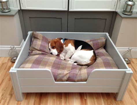 20+ Custom Dog Beds Wood