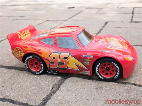 Disney Pixar Cars 3: RUST-EZE LIGHTNING McQUEEN 1:55 Scale Die-Cast ...