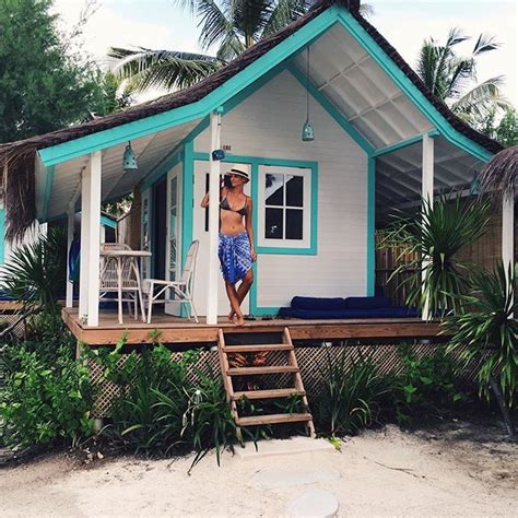 Luxurious Blog | Tiny beach house, Beach cottage style, Tiny cottage