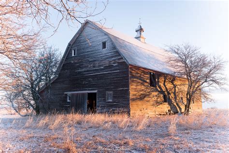 Old barn | Vlad Kononov | Old barn doors, Old barn, Wooden barn