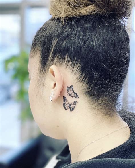 Neck Tattoo Designs - 15 Front and Back Neck Tattoos For Females (2021)