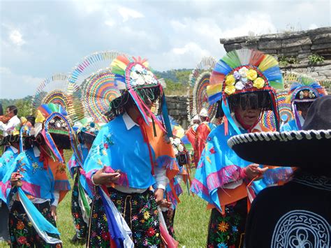 Annual Totonac Dance & Music Festival, Yohualichan, near Cuetzalan ...