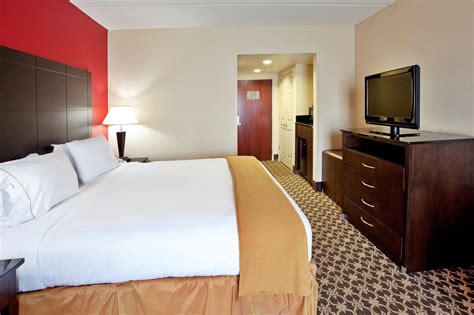 Holiday Inn Express Hotel & Suites Columbia - Downtown in Columbia (SC) - Room Deals, Photos ...