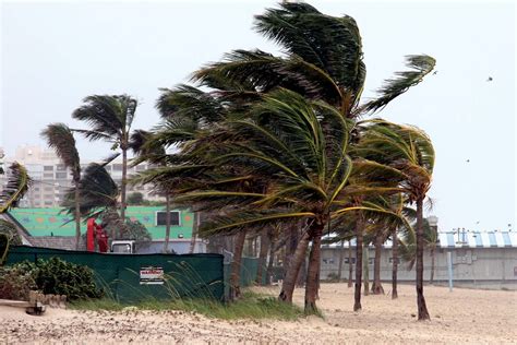 Tropical cyclone - Damage, Wind, Rain | Britannica