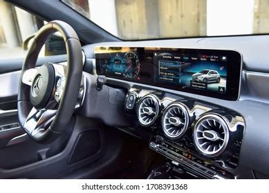 Mercedes Benz Dashboard: Over 6,676 Royalty-Free Licensable Stock Photos | Shutterstock