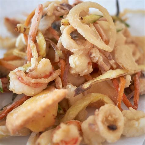 Paleo Fried Seafood Platter - The Lucy Rose Clinic