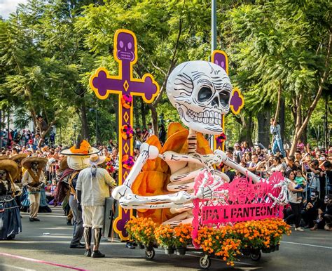 Cambios en el Día de Muertos a lo largo de los años