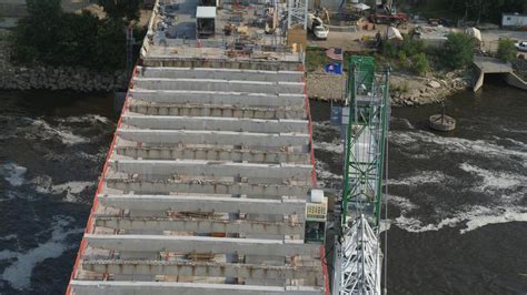 Historic Minneapolis Bridge Receives Facelift : CEG