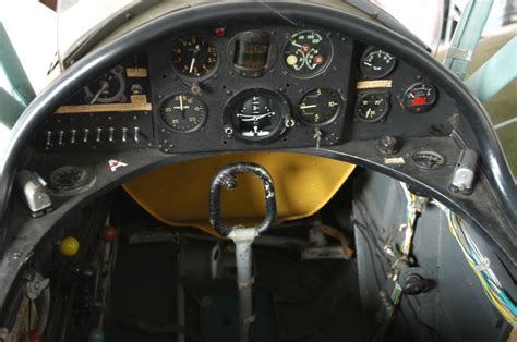 Pin em Cockpits