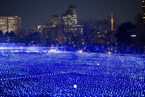 Tokyo Christmas and Christmas lights