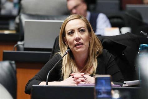 Alejandra Reynoso le apuesta al impulso de la “industria de guerra” ante el Covid-19 | Capital ...