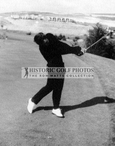 Gary Player SWING SEQUENCE -12 - Historic Golf Photos