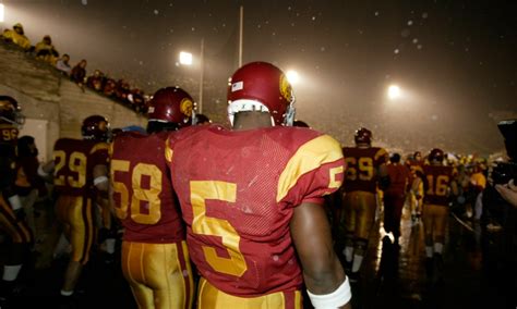 Documentary in the works on Reggie Bush-USC Trojans recruiting scandal