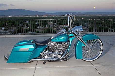 2004-Harley-Davidson-Road-King, Custom, Blue, Chrome, HD wallpaper | Peakpx