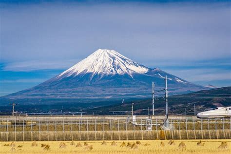 Premium Photo | Mt fuji in japan